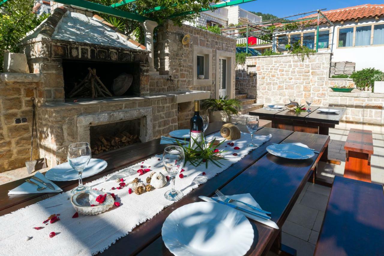 Apartments Villa Vallum 볼 외부 사진