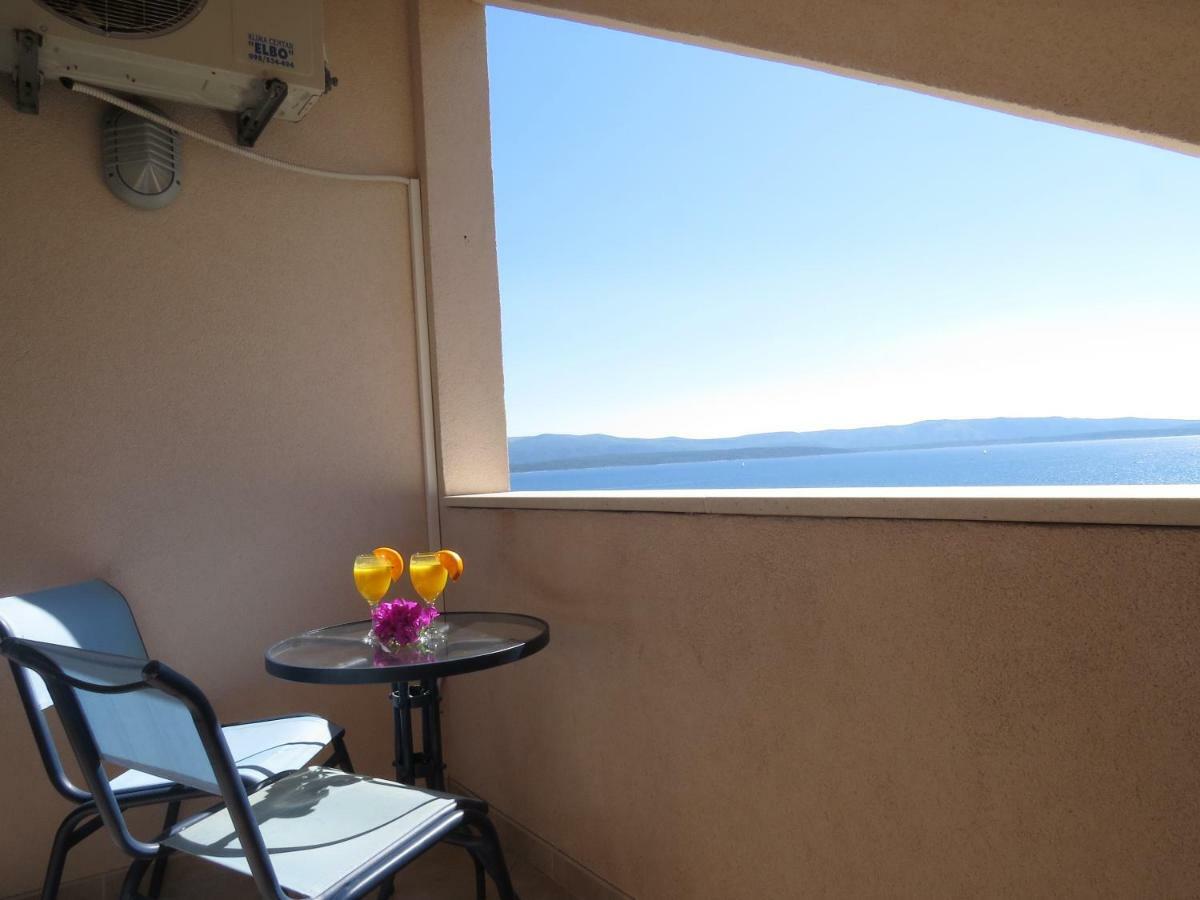 Apartments Villa Vallum 볼 외부 사진