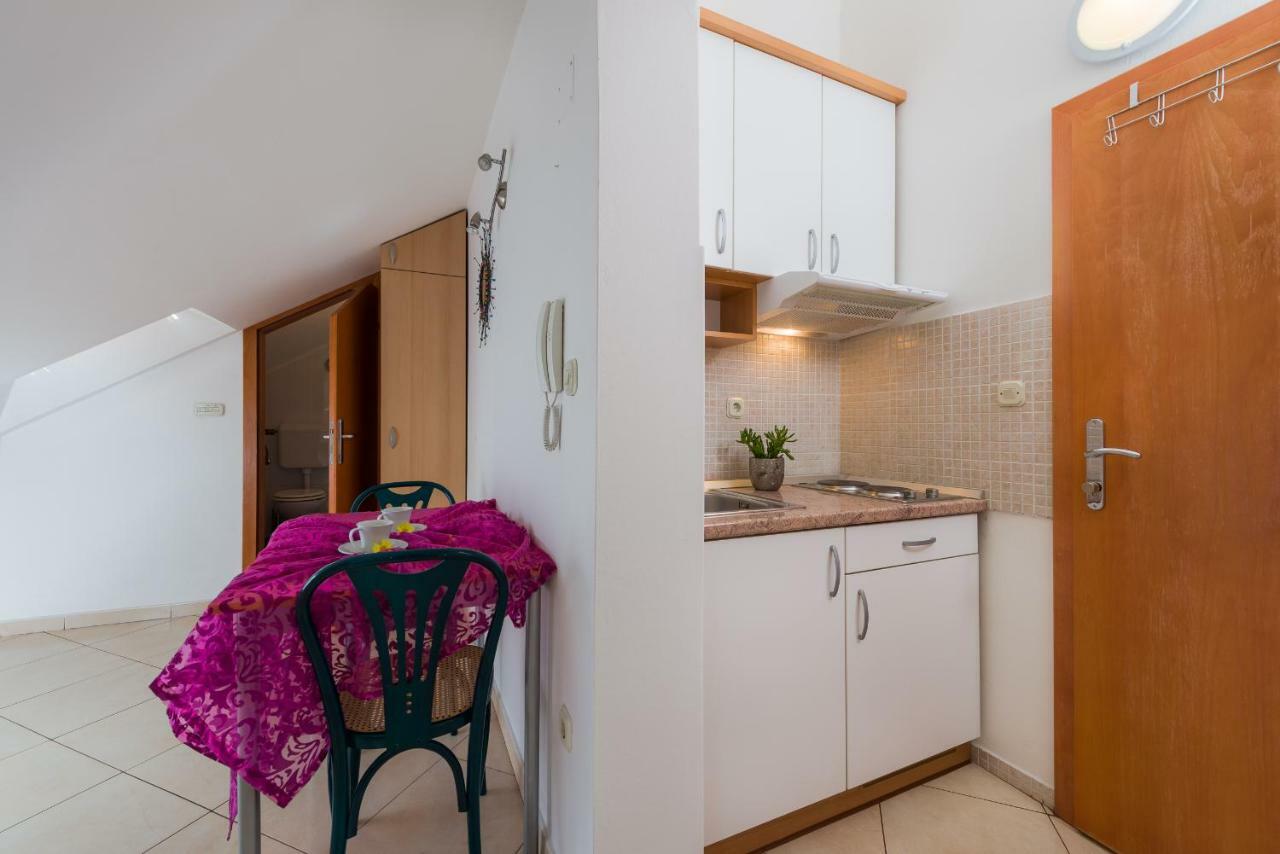 Apartments Villa Vallum 볼 외부 사진