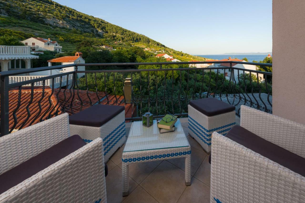Apartments Villa Vallum 볼 외부 사진