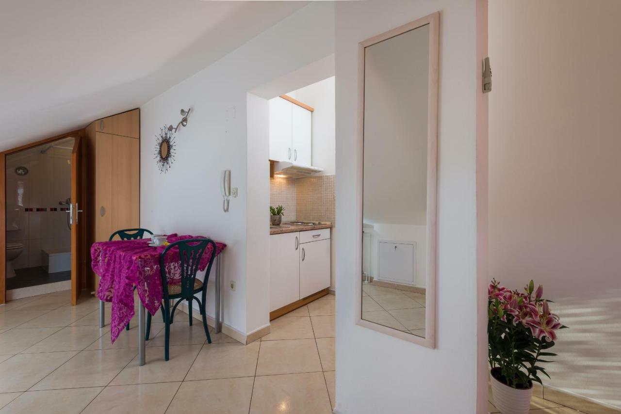 Apartments Villa Vallum 볼 외부 사진
