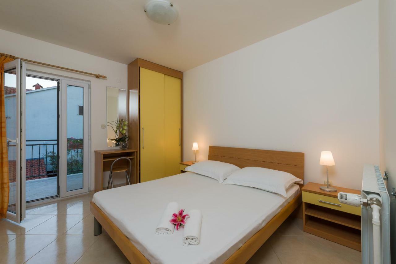 Apartments Villa Vallum 볼 외부 사진