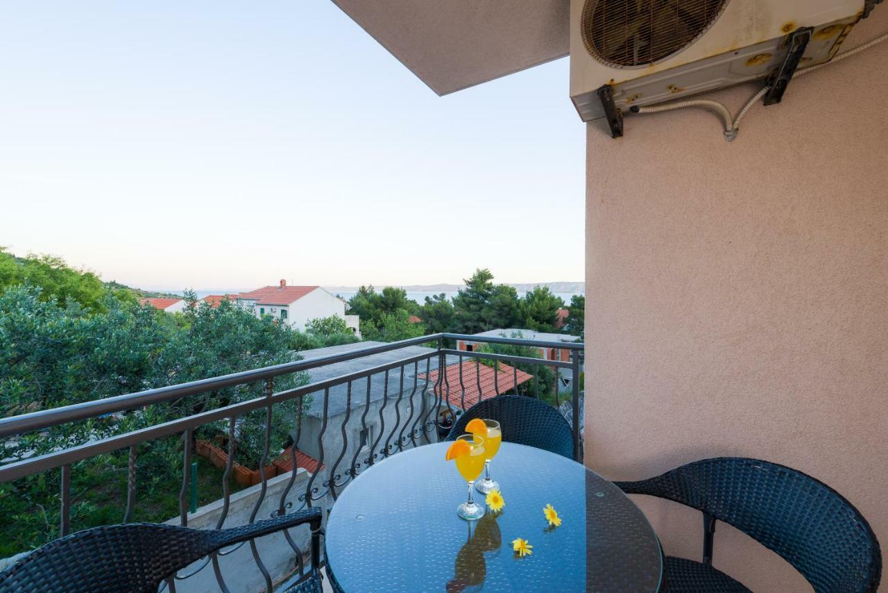 Apartments Villa Vallum 볼 외부 사진