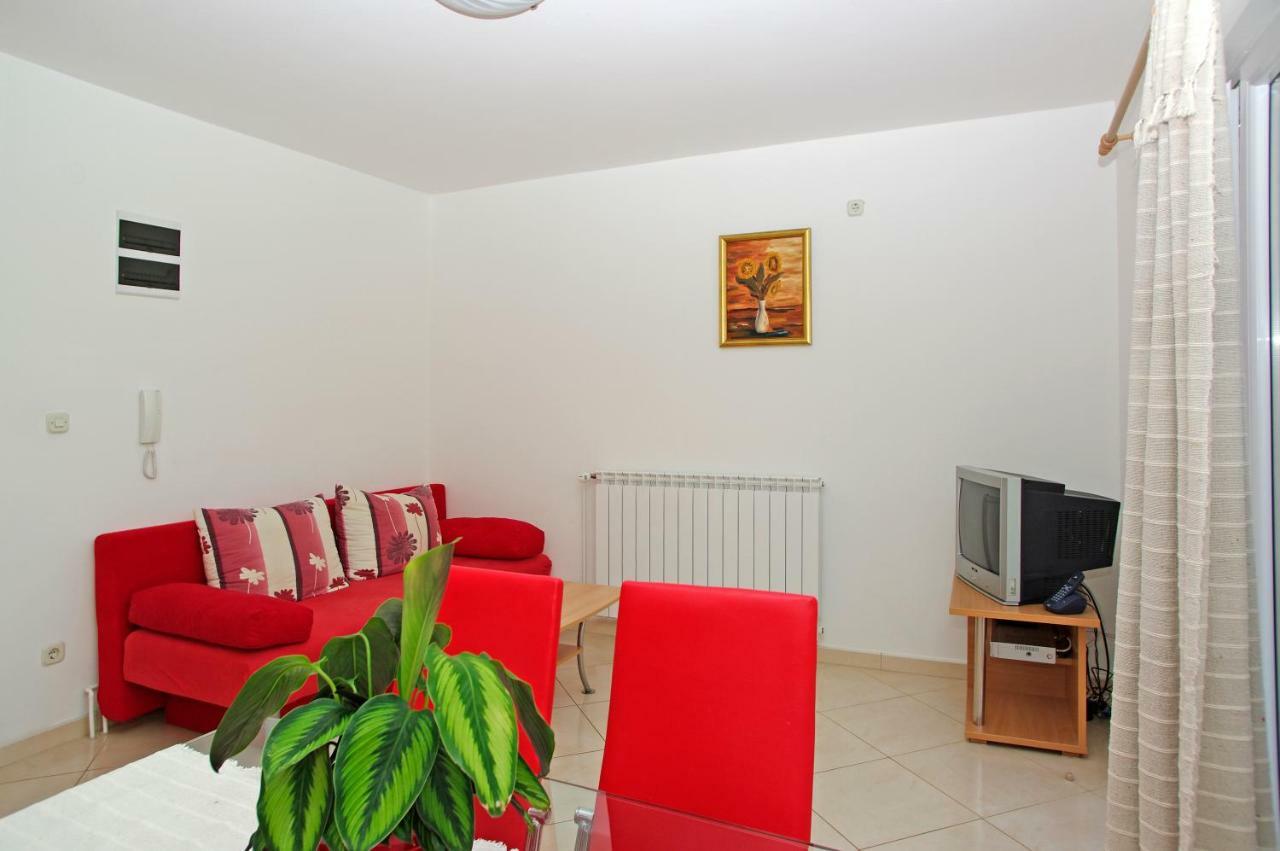 Apartments Villa Vallum 볼 외부 사진