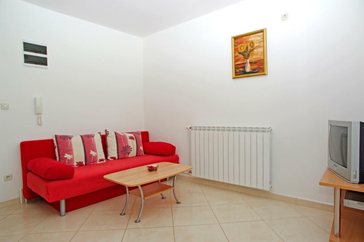 Apartments Villa Vallum 볼 외부 사진